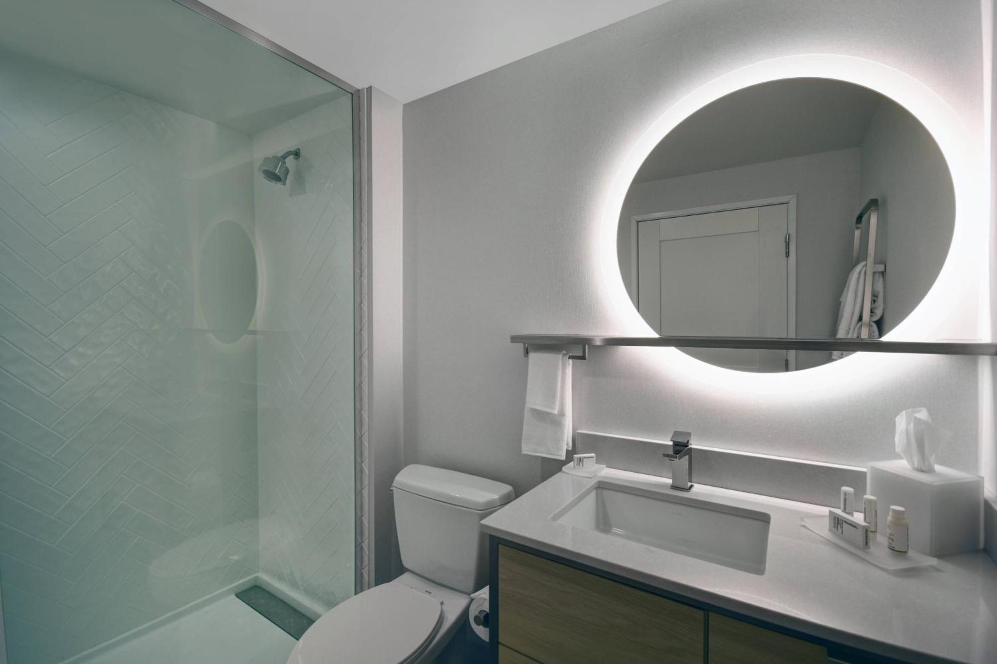 Towneplace Suites By Marriott Fall River Westport Bagian luar foto